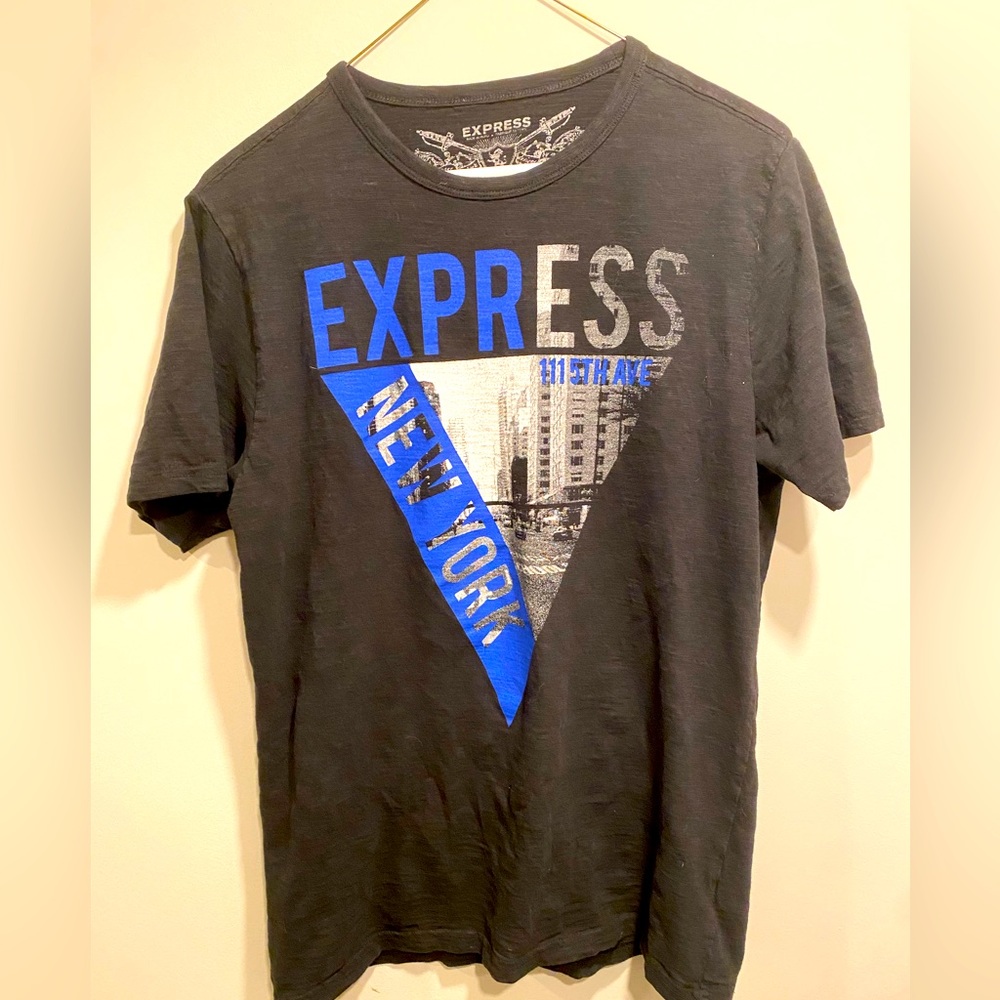 Express Black Tee